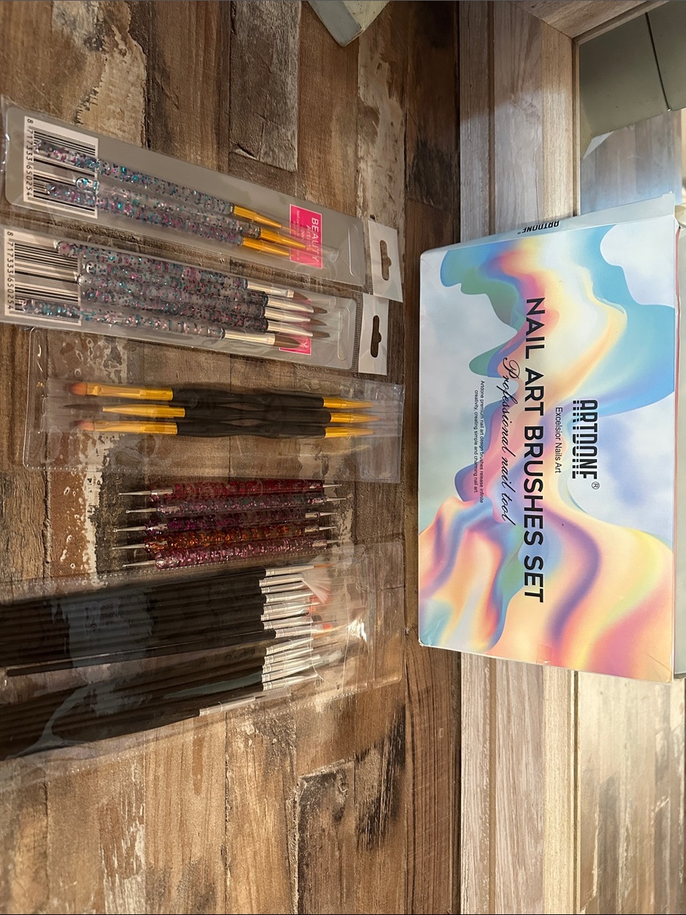 Amazon Nail Art Brushes Set with Multicolor Iridescent Box and Black Handles